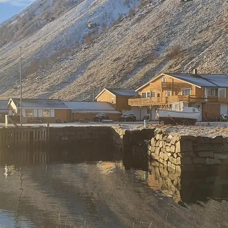 Lofoten Sunset & Ocean View * Valle (Lofoten)